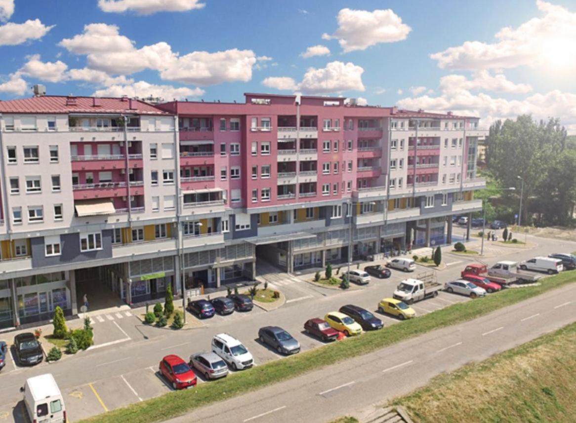 Pančevo Apartman Ann 아파트 외부 사진